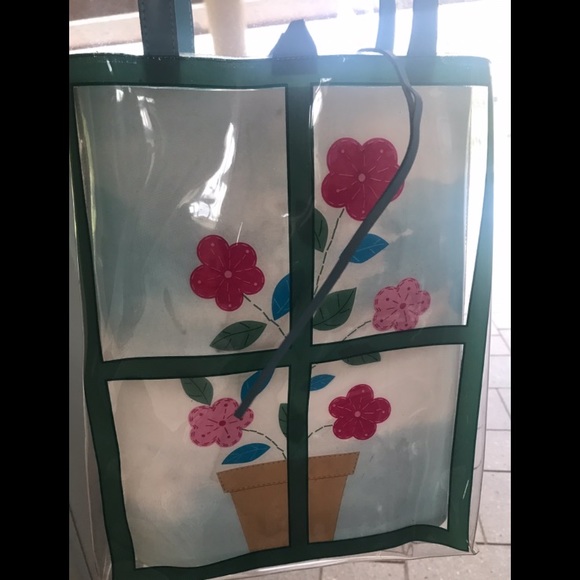 Moschino Vintage Flowers in Window Tote - Picture 5 of 7